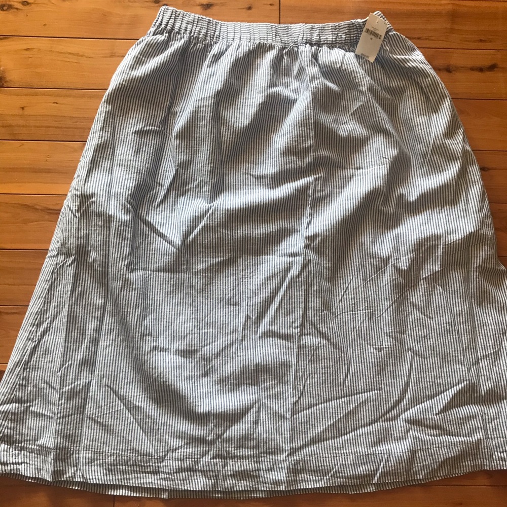 GAP Seersucker midi skirt